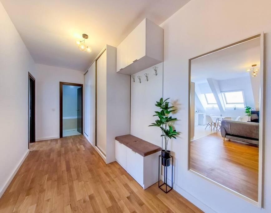 Bucharest Central Dd Apartment מראה חיצוני תמונה